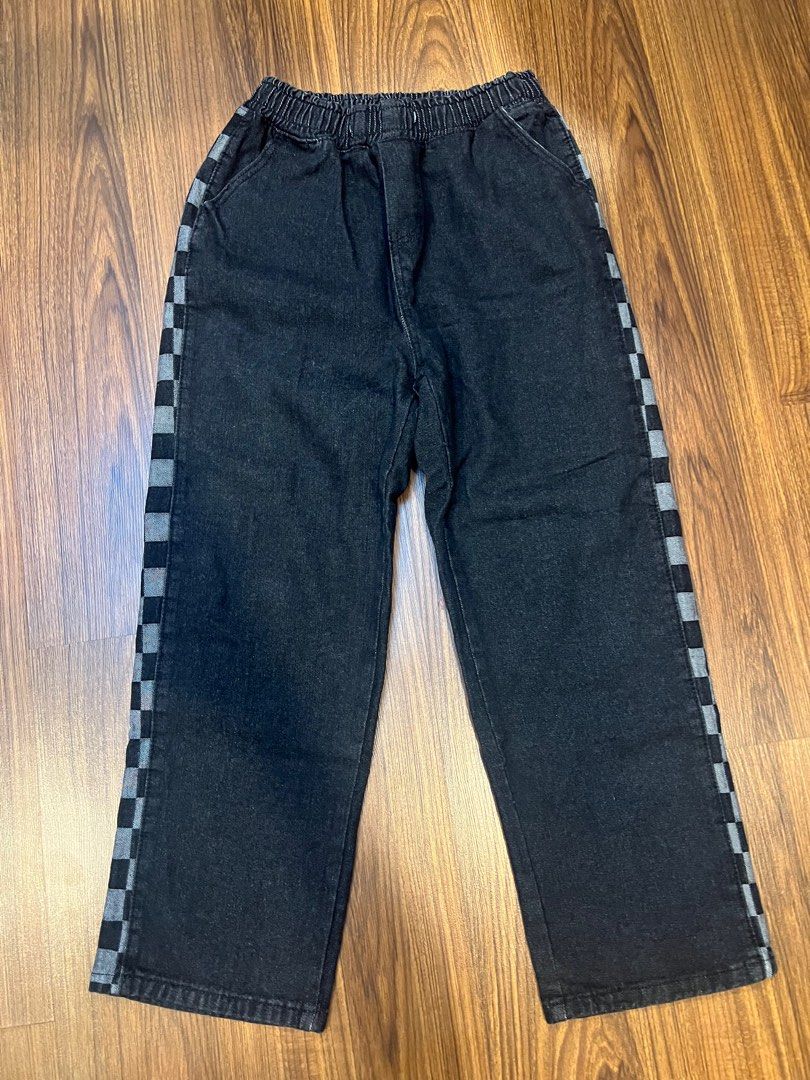 Black Jeans with Checkered Side Stripes (Category: Jeans) located in Quezon City. Submitted by inn8ing (Listing ID 1411922495, Image 1). Description: - Black denim pants - Checkered side stripe design - Elastic waistband - Straight leg cut - WYSIWYG - 26 Waist, 35’ Length - Lalamove or Grab only within Metro Manila. - Shipping shouldered by the buyer..