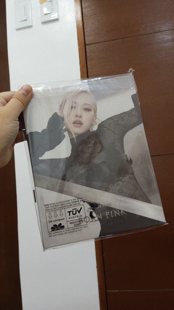 BLACKPINK - BORN PINK Album (Category: CDs & DVDs) located in Manila. Submitted by caden_19 (Listing ID 1411782257, Image 1). Description: - BLACKPINK BORN PINK Rosé DIGIPACK - Includes CD (Rosé photo), photobook, and other inclusions - NO PHOTOCARDS - Back cover lists song titles RFS: Not Collecting Anymore.