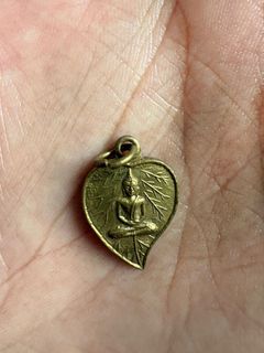 (Category: ) located in . Submitted by fei_amulets (Listing ID 1411919789, Image 1). Description: .