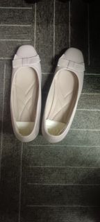 (Category: ) located in . Submitted by miadhia (Listing ID 1411850807, Image 1). Description: .