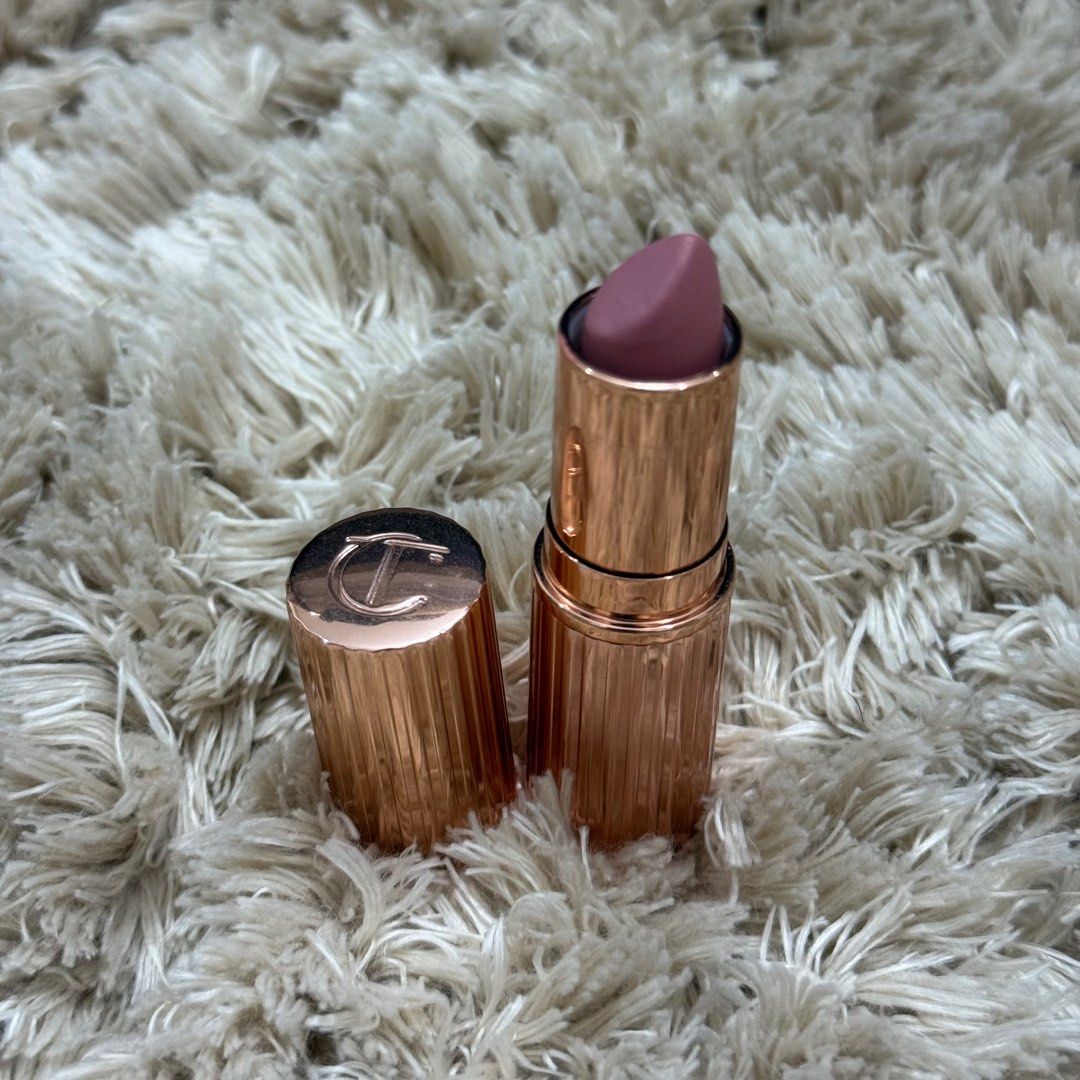 Charlotte Tilbury Pillow Talk Lipstick (Category: Makeup) located in Quezon City. Submitted by glitznbits (Listing ID 1411873359, Image 1). Description: 🎀Used once, but still good as new 🎀Shade: fair.