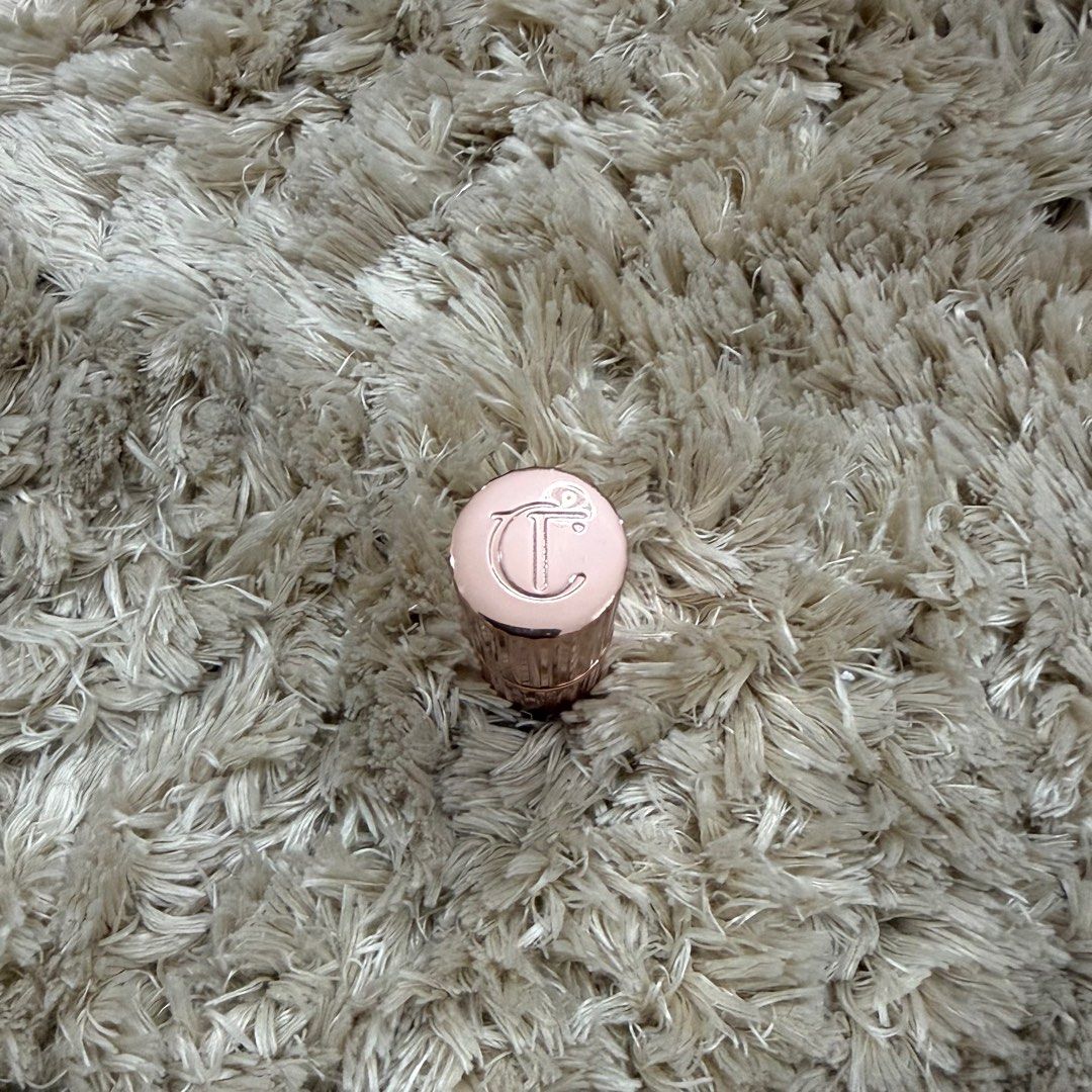 Charlotte Tilbury Pillow Talk Lipstick (Category: Makeup) located in Quezon City. Submitted by glitznbits (Listing ID 1411873359, Image 3). Description: 🎀Used once, but still good as new 🎀Shade: fair.
