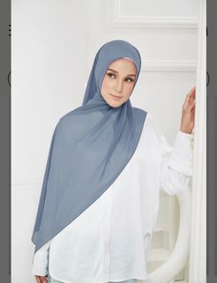 (Category: ) located in . Submitted by nurull___ (Listing ID 1411953664, Image 1). Description: .