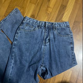 (Category: ) located in . Submitted by chickennnnn (Listing ID 1411925019, Image 1). Description: .