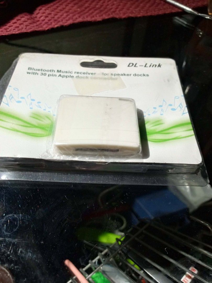 DL-Link Bluetooth Music Receiver for Speaker Docks (Category: Soundbars, Speakers & Amplifiers) located in Marikina City. Submitted by picker_seller17 (Listing ID 1411793550, Image 2). Description: DL-Link Bluetooth Music receiver connects to speaker docks with a 30-pin Apple dock connector. It is compatible with Bluetooth 2.0 and A2DP V1.2. It allows you to connect any iPod/iPhone/iPad dock to a Bluetooth speaker system. The receiver supports wi