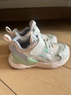 （分類：）位於 。 由 flo_c 提交（商品編號 1411890512，圖片 1）。簡介： 。