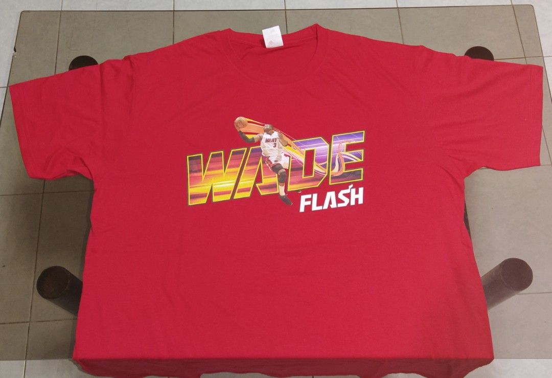 Dwyane Wade Flash T-shirt (Category: Tshirts & Polo Shirts ) located in Ligao. Submitted by travis40 (Listing ID 1411913318, Image 1). Description: W23 x L30 XL.