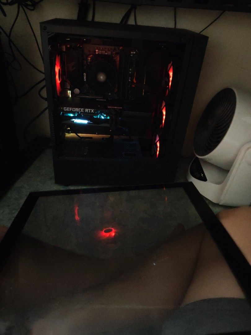 Gaming PC with RTX Graphics Card65561098537473110