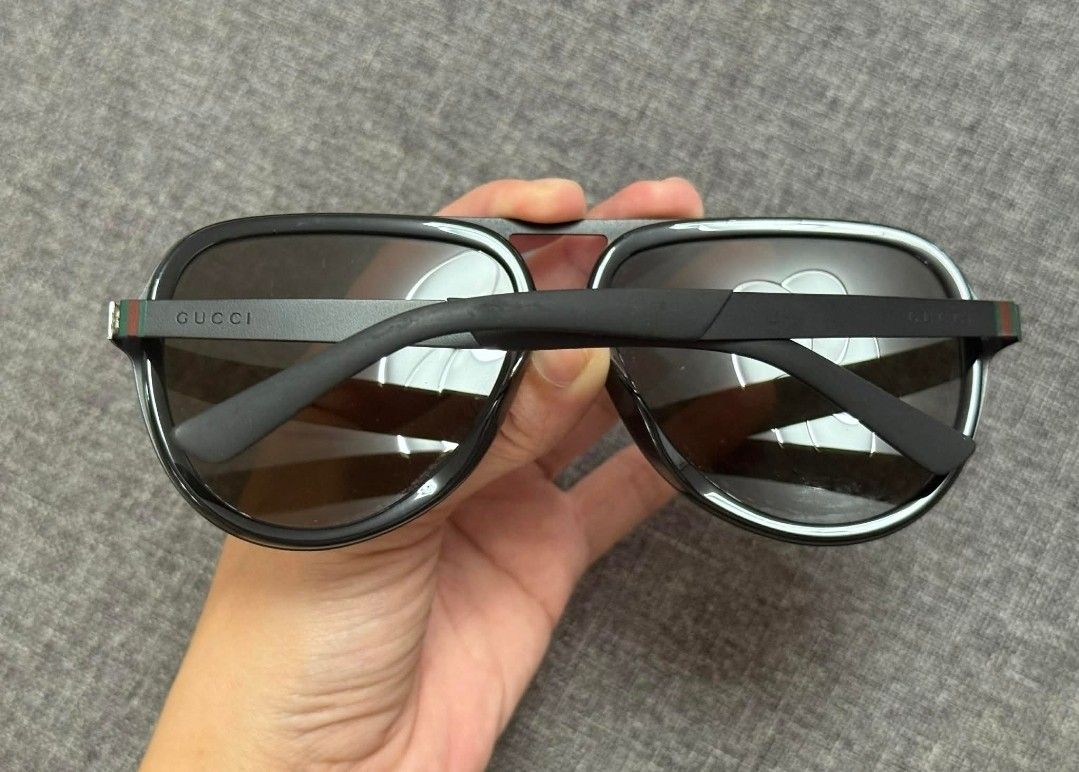 Gucci Aviator Sunglasses GG2274/S (Category: Sunglasses & Eyewear) located in Bacolod City. Submitted by mackdaddy41 (Listing ID 1411790663, Image 2). Description: Gucci Men's Aviator Sunglasses Model: GG 2274/S Color: Matte Black Lens: Dark Brown Size: 59-15-140 Still in very good condition, used only 1-2x during prenup shoot for my wedding Feels and still looks bnew Bought this with the extra velvet case for almost 19k Comes complete with lens 