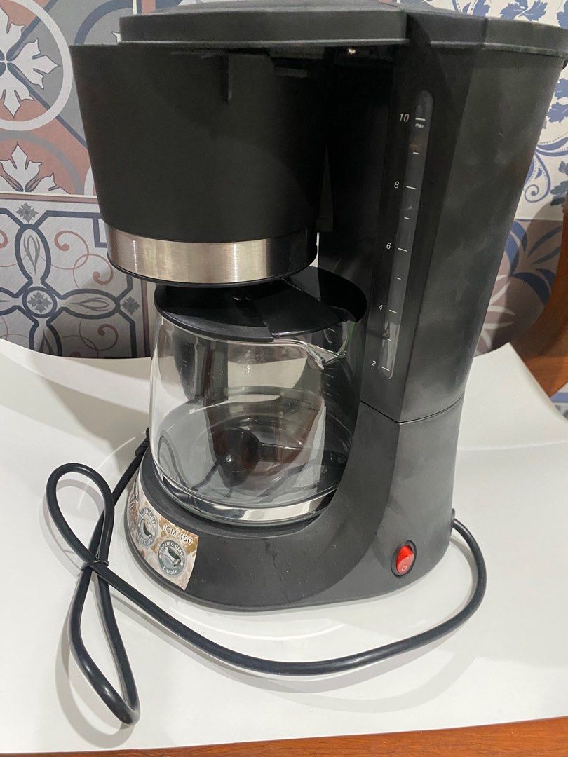 Imarflex Coffee Maker ICM-400 (Category: Coffee Machines & Makers) located in San Juan City. Submitted by eljivie (Listing ID 1410109514, Image 2). Description: - Imarflex coffee maker - Auto-drip feature - Brews 8-10 cups - Thermo-glass carafe - Model: ICM-400.