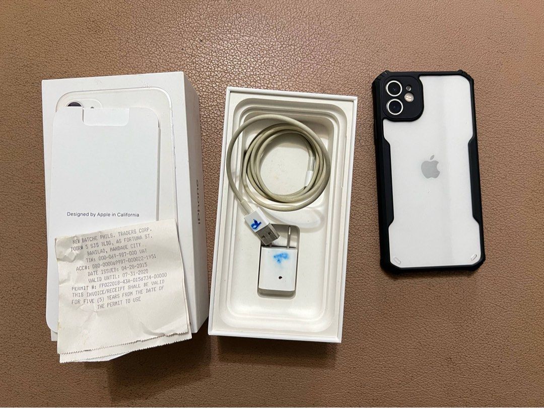 Iphone 11 (Category: iPhone 11 Series) located in Pasig City. Submitted by jbbautistaa (Listing ID 1411904084, Image 2). Description: Iphone 11 64gb White Well used Complete box w/ original charger Tempered glass and case included Newly replaced battery 100% max capacity No hidden defects Ready to use Check reciept for authenticity Test all you want upon meet up Pasig/Mandaluyong meet ups.