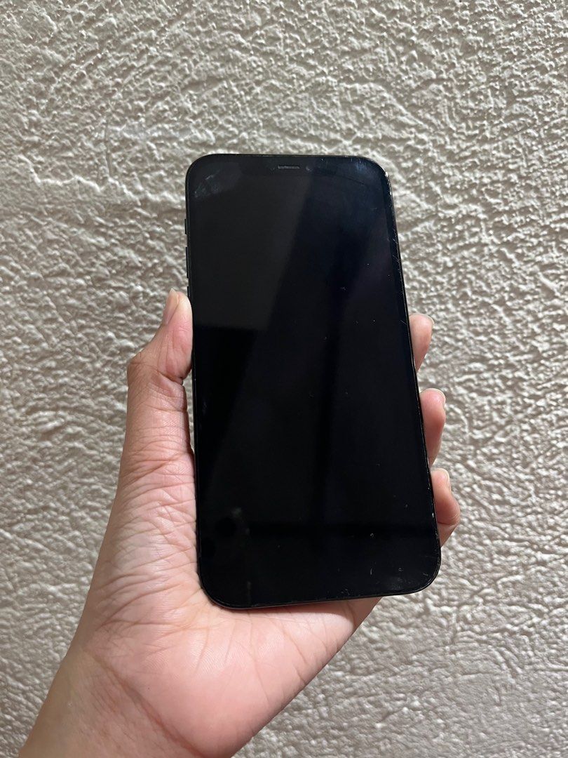 Iphone 12 Pro 512Gb Pacific Blue (Category: iPhone 12 Series) located in Manila. Submitted by bbwoniee_ (Listing ID 1411898246, Image 2). Description: Slightly Negotiable open for layaway (non refundable dp ₱5k) Can sell with codm account ₱7k (3 mythic guns) ( 10 leg guns) will send uid ( surrender apple id acc) • Openline • Face Id and Truetone Working • Lock button and Sound Button Working • No history of rep • BH : 70% - can last up to 1-3hrs 