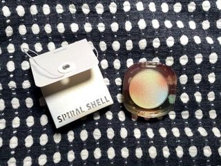 由 Howgoods_x (刊登 ID 1411857566，圖片 1) 提交，位於 的 (類別：)，說明：。