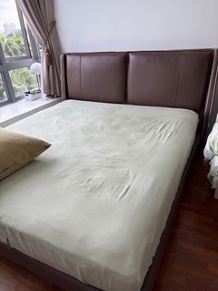 (Category: ) located in . Submitted by greengreenking (Listing ID 1410721307, Image 1). Description: .