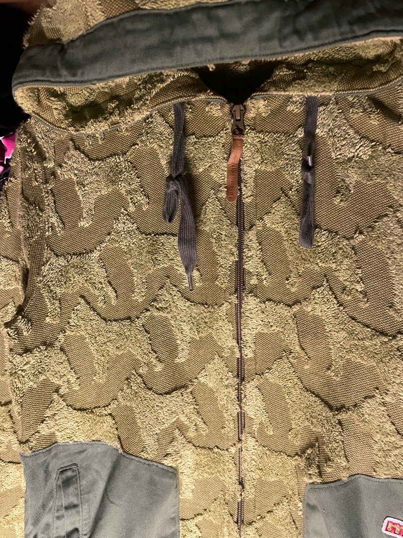 Mercibeaucoup - Zip Up Hoodie (Category: Coats, Jackets and Outerwear) located in Imus. Submitted by damntithabit (Listing ID 1411939031, Image 2). Description: Dog Pattern all over the jacket , cool details. Width: 18.5 in Length: 26 in.