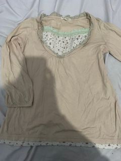 (Kategori: ) berada di . Dikirim oleh rendesvoux (ID iklan 1411822460, Gambar 1). Deskripsi: .