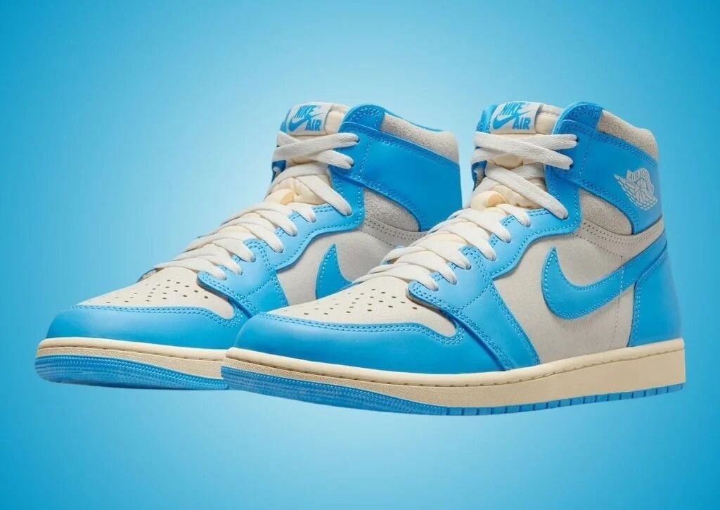 Nike Air Jordan 1 High 'UNC' US 10 (Category: Sneakers) located in Rodriguez. Submitted by dewamns (Listing ID 1411794193, Image 1). Description: Brand new | Authentic Pick up | Ship Rodriguez, Rizal.