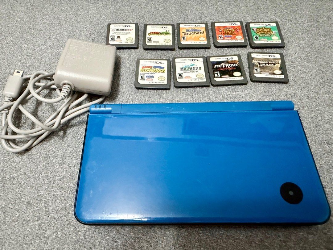 Nintendo DSi XL Error (Category: Nintendo) located in Quezon City. Submitted by pets.r.us.manila (Listing ID 1411942335, Image 2). Description: QUEZON CITY.