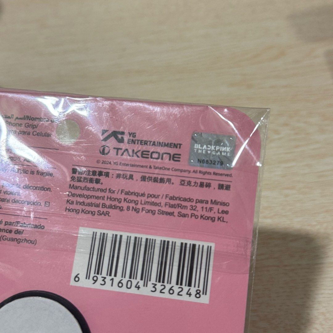 Official Blackpink Grip Phone Holder (Category: Mounts & Holders) located in Muntinlupa City. Submitted by sunwonx (Listing ID 1411890442, Image 3). Description: Still sealed! from miniso MOP: GCASH MOD: j&t.
