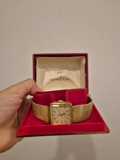 (Category: ) located in . Submitted by Adelia_preloved (Listing ID 1411933770, Image 1). Description: .