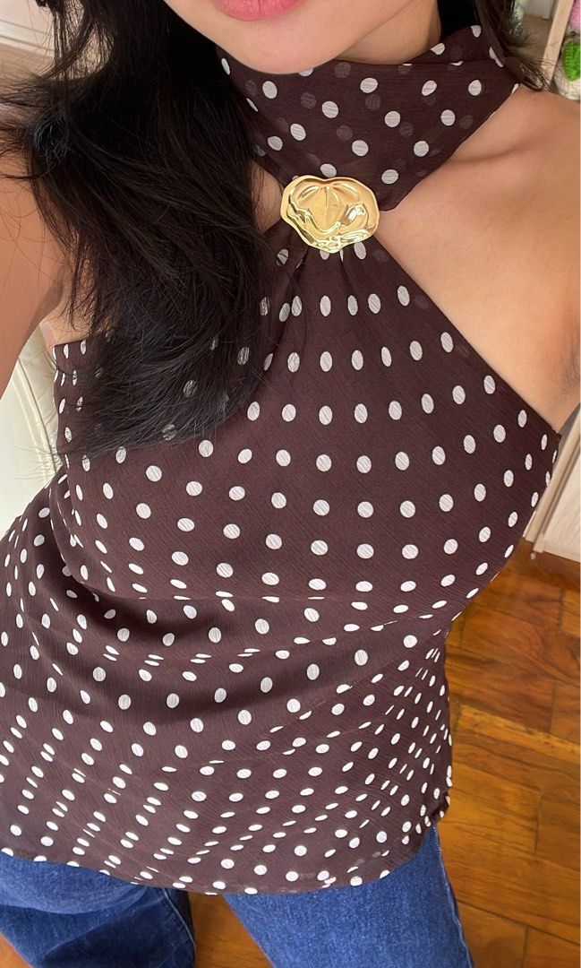 Prettiest Zara Polkadot Top (Category: Blouses) located in Taguig. Submitted by g0dlen (Listing ID 1409536441, Image 1). Description: Used twice but idt jll use it na HAHA super pretty! Orig price is 4k so no lowballers plus .