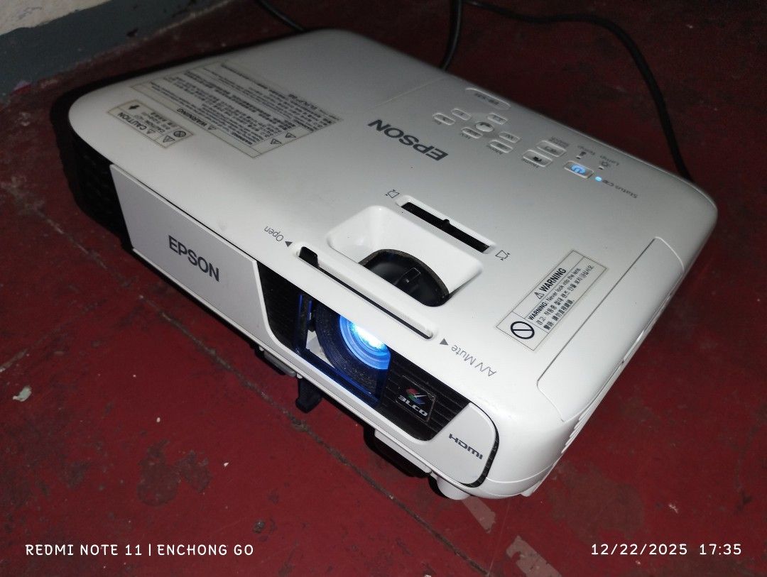 Projector Epson EB-S31 (Category: Projectors) located in Manila. Submitted by projector_seller (Listing ID 1411876759, Image 1). Description: EPSON EB-S31 3,200 lumens 📌SPECS: • Projection System: 3LCD, 3-chip technology • Native Resolution: 800 x 600 (SVGA) • Color Brightness: 3,200 lumens • White Brightness: 3,200 lumens • Resolution, Projectors Facets: SVGA • Aspect Ratio: 4:3 • Contrast Ratio, Projectors Facets: 15,000:1 • Brightness Range L
