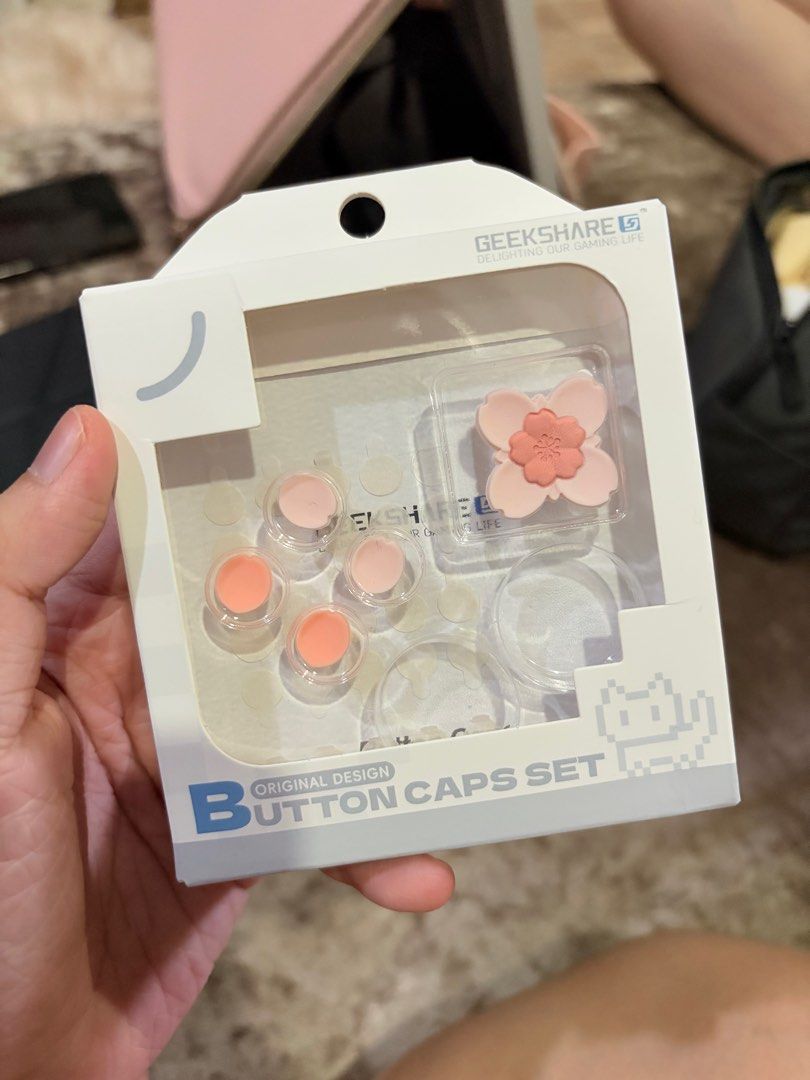 Switch Button Caps Set (Category: PlayStation) located in Quezon City. Submitted by pinkplup (Listing ID 1411820532, Image 1). Description: .