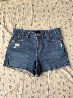 (Category: ) located in . Submitted by ghamay.preloved (Listing ID 1411853380, Image 1). Description: .