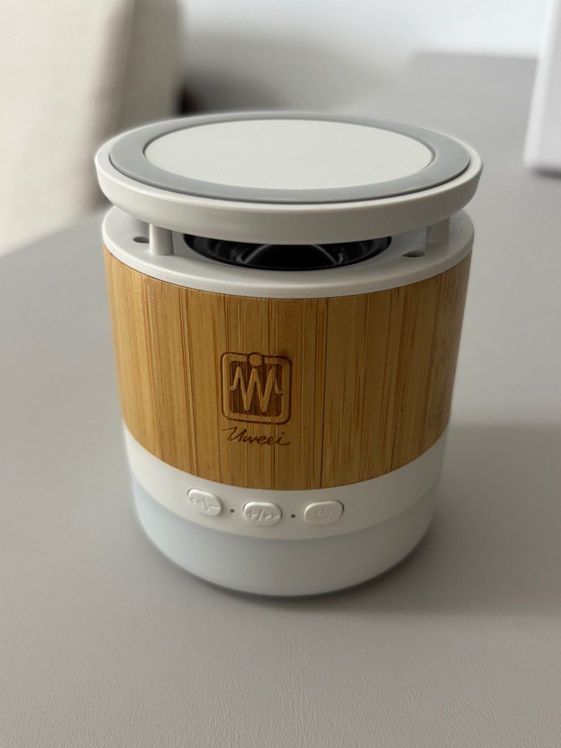 Uweei Bamboo Bluetooth Speaker65075926409857111