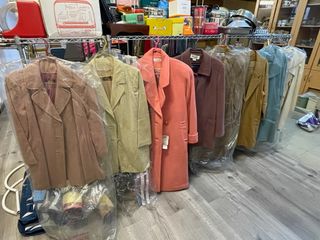 （分類：）位於 。 由 belama 提交（商品編號 1410735594，圖片 1）。簡介： 。