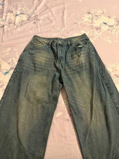 (Category: ) located in . Submitted by munchabless (Listing ID 1411940284, Image 1). Description: .