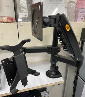 Computer Monitor Mount439919649636362240