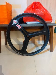 (Category: ) located in . Submitted by mostlytrade0123 (Listing ID 1412126252, Image 1). Description: .