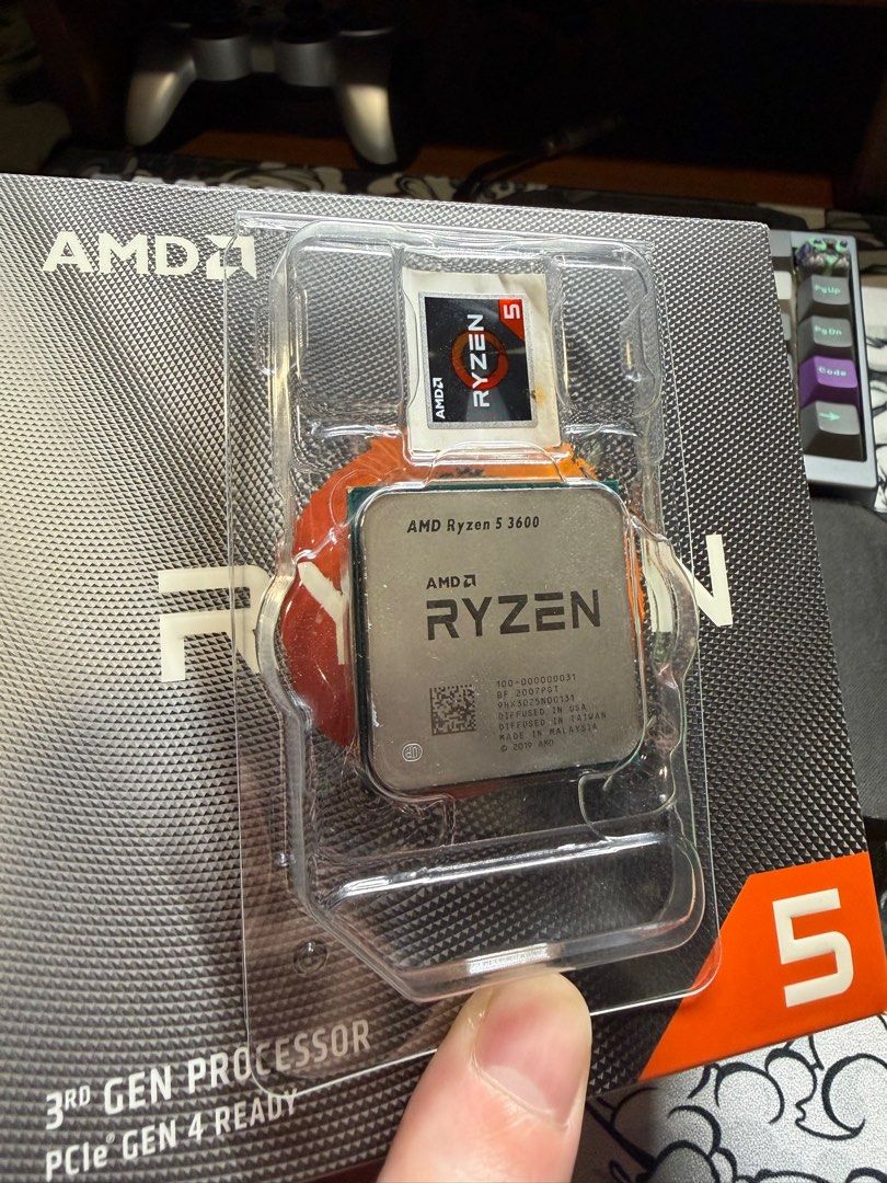 AMD Ryzen R5 3600 CPU502868975268679680