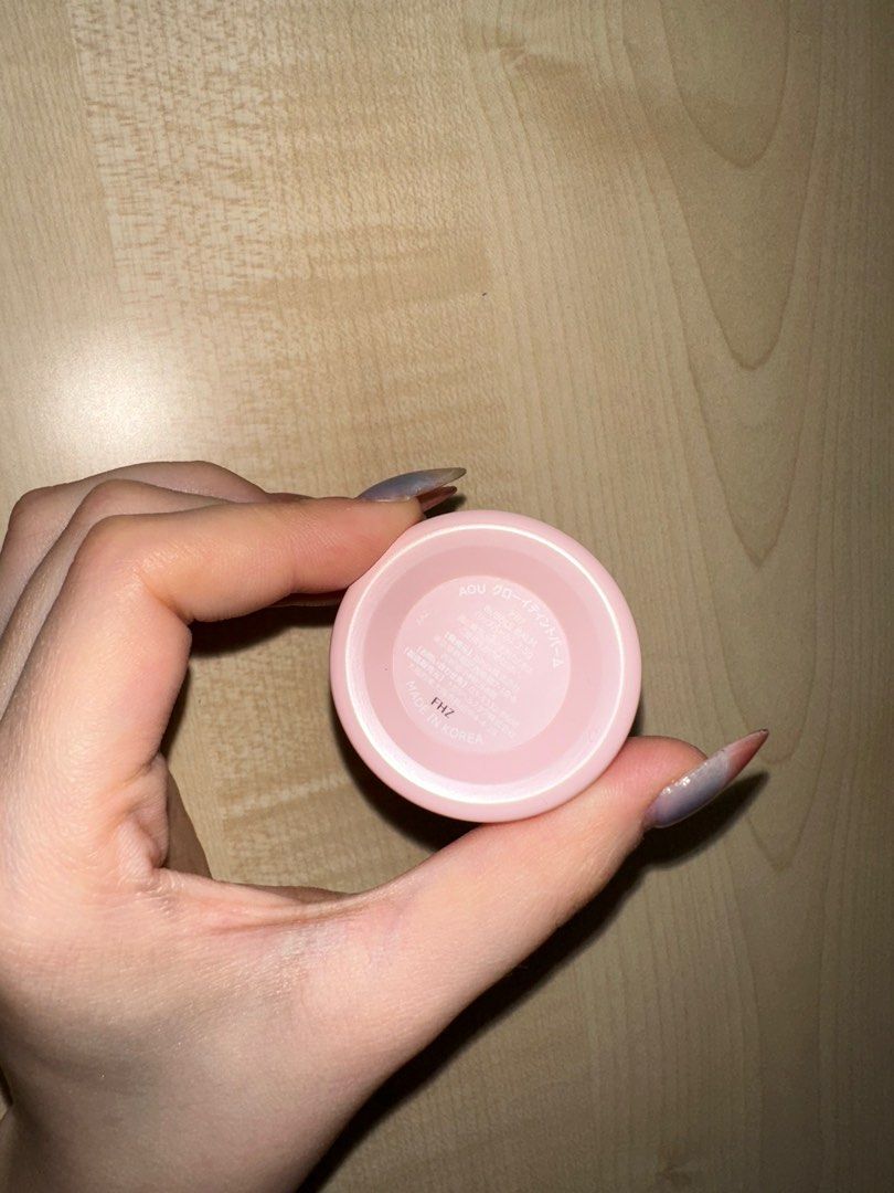 AOU Glowy Tint Lip Balm 07 Bubble Balm (Category: Makeup) located in Quezon City. Submitted by favesforless (Listing ID 1412011220, Image 3). Description: Brand new Never used.
