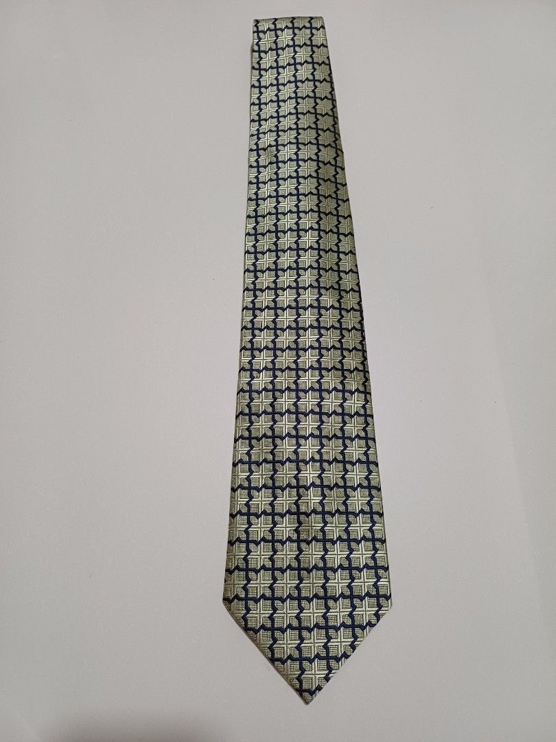 Assorted Patterned Neck Ties (Category: Ties) located in Singapore. Submitted by jazzyshop (Listing ID 1412094841, Image 3). Description: DEFINITELY AUTHENTIC!! Designer Silk & polyester neck ties, sold individually. Can also buy in package, as stated below:- 1 piece only - $12 2 pcs in package- $22 3 pcs in package- $30 - All Neckties are lightly used, kept in immaculate condition - Wide range of colors and patterns: solids, geometric designs, a