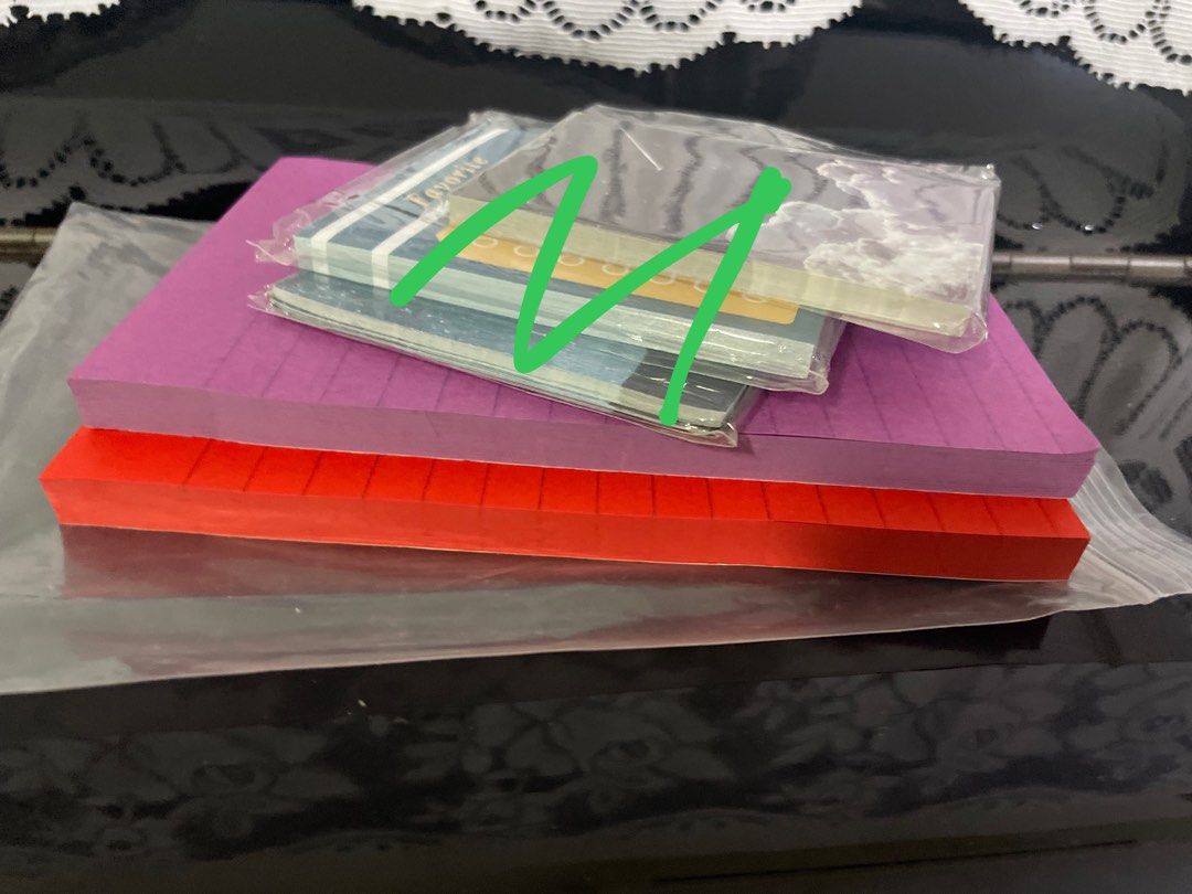 Assorted Post-it Notes (Category: Stationery & School Supplies) located in Singapore. Submitted by pyrrhicv (Listing ID 1411734674, Image 2). Description: Take all for $2. Post it brand ones are the “super sticky” version (see pic2)..