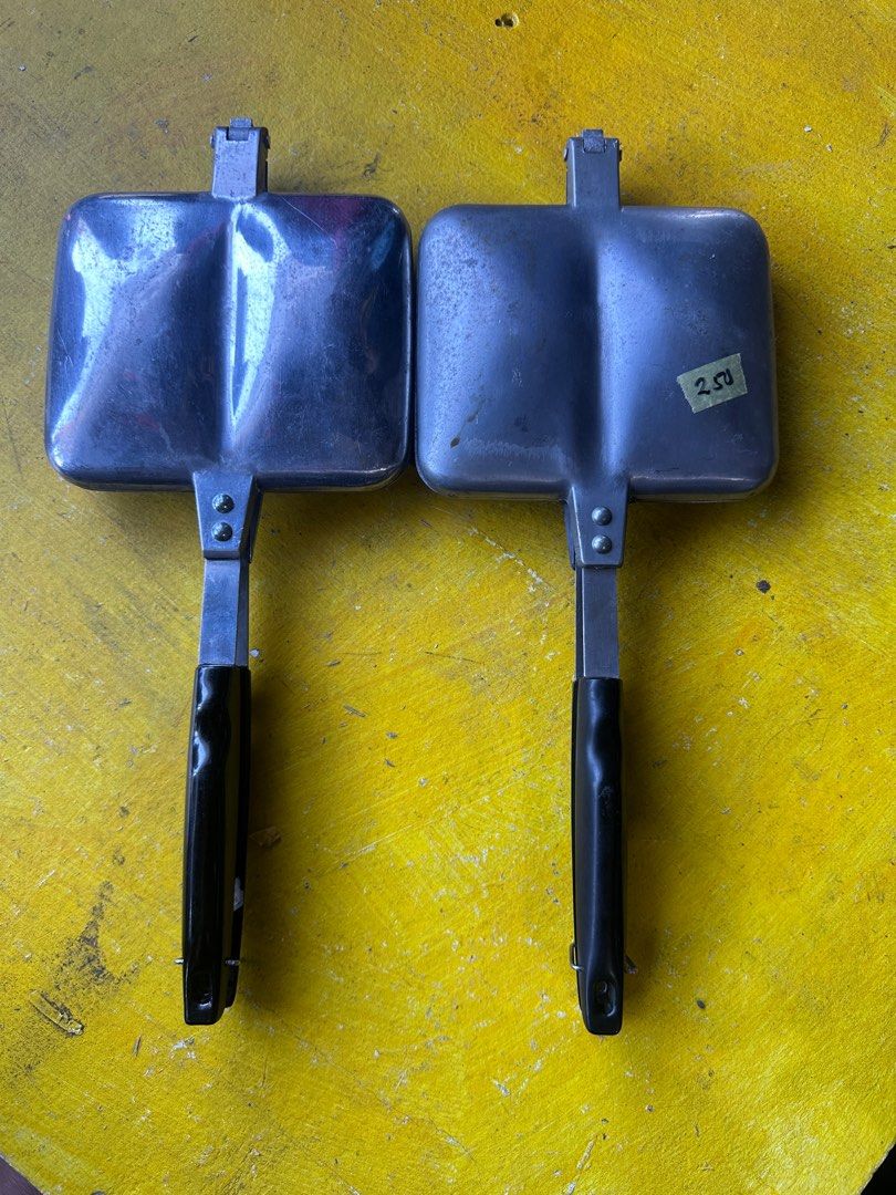 Baw Loo Sandwich Maker (Solid Alloy) (Category: Cookware & Accessories) located in Rodriguez. Submitted by pwestoonlinestore (Listing ID 1411969404, Image 1). Description: 250 each Loc: Montalban Rizal..