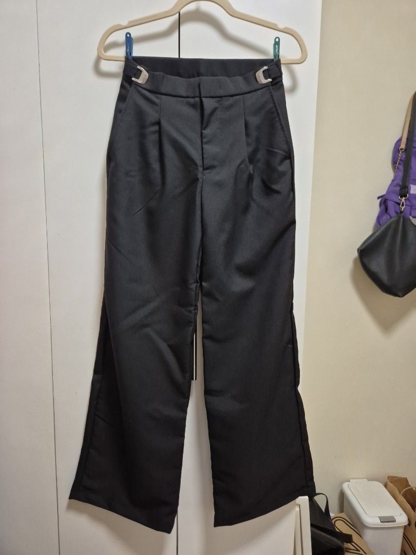Black Office Pants Custom Adjustable Trousers (Category: Other Bottoms) located in Antipolo. Submitted by declutteringkingking (Listing ID 1412024388, Image 1). Description: - Adjustable, fits XS-S - Classic black dress pants - Tailored fit - Straight leg cut - Hook and bar closure - Ideal for formal or business attire - Smooth, woven fabric.