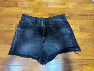 (Category: ) located in . Submitted by bibimbapbetch (Listing ID 1412097242, Image 1). Description: .