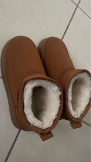 (Category: ) located in . Submitted by b4nniess (Listing ID 1411967148, Image 1). Description: .