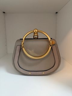 （分類：）位於 。 由 jpauliney 提交（商品編號 1411988603，圖片 1）。簡介： 。