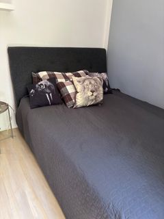 (Category: ) located in . Submitted by charlottenors (Listing ID 1412133922, Image 1). Description: .