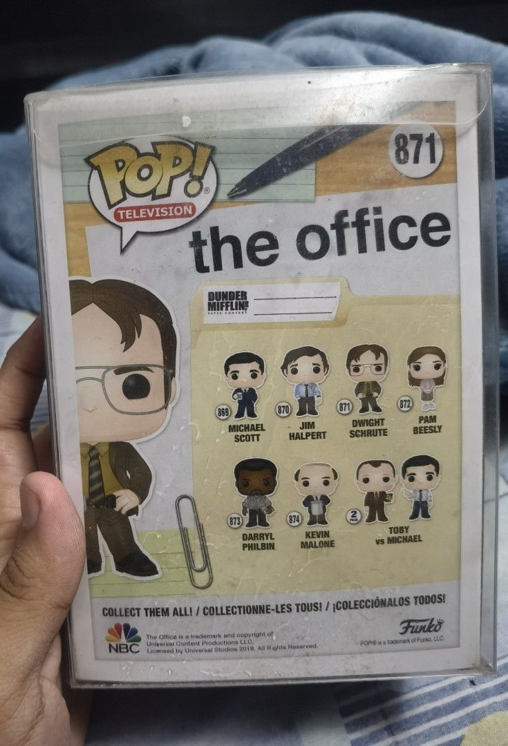 DWIGHT SCHRUTE BLONDE| TARGET FUNKO POP (Category: Designer & Blind Box Toys) located in Taguig. Submitted by fpops (Listing ID 1412111926, Image 2). Description: Authentic Funko Pop in good quality and well-kept condition. No major damages, perfect for collectors or display. ✔ Original ✔ Quality guaranteed 📍Taguig Lalamove only 📦 Shipping available (buyer shoulders shipping fee) 💰 Price: ₱ 1000 Highly Negotiable DM if interested..