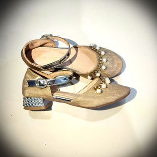 (Category: ) located in . Submitted by butik_doc (Listing ID 1412099213, Image 1). Description: .