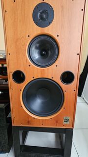 (Category: ) located in . Submitted by whiskyfreak (Listing ID 1412001537, Image 1). Description: .
