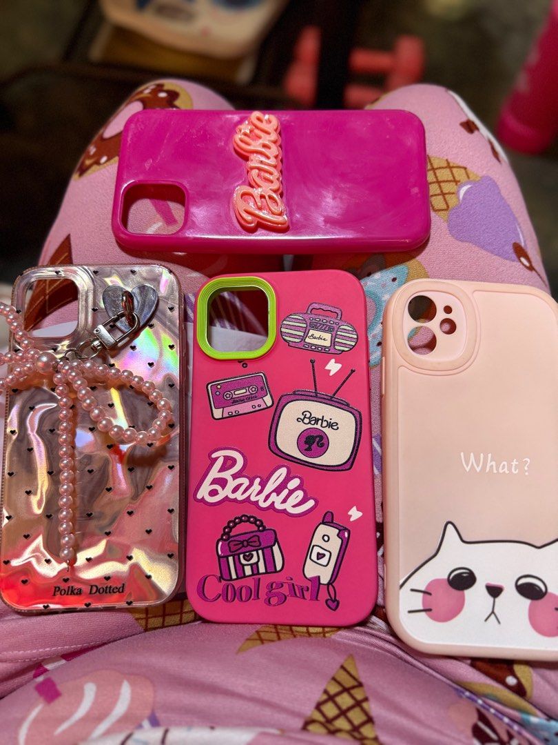 Iphone 11 cases (Category: iPhone 11 Series) located in Hagonoy. Submitted by missxfahrenheit (Listing ID 1412081062, Image 1). Description: take all for 99.