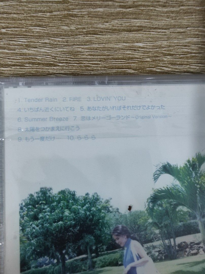 JPOP Maki Ohguro - La La La CD (Category: CDs & DVDs) located in Manila. Submitted by msing96 (Listing ID 1411971883, Image 3). Description: light scratches on disk but plays just fine.