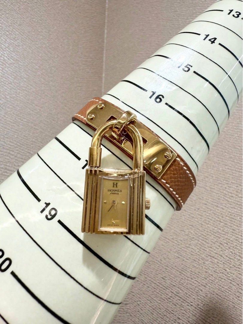 Kelly Watch (Category: Luxury Watches) located in Malolos. Submitted by zcess04 (Listing ID 1412082404, Image 3). Description: .