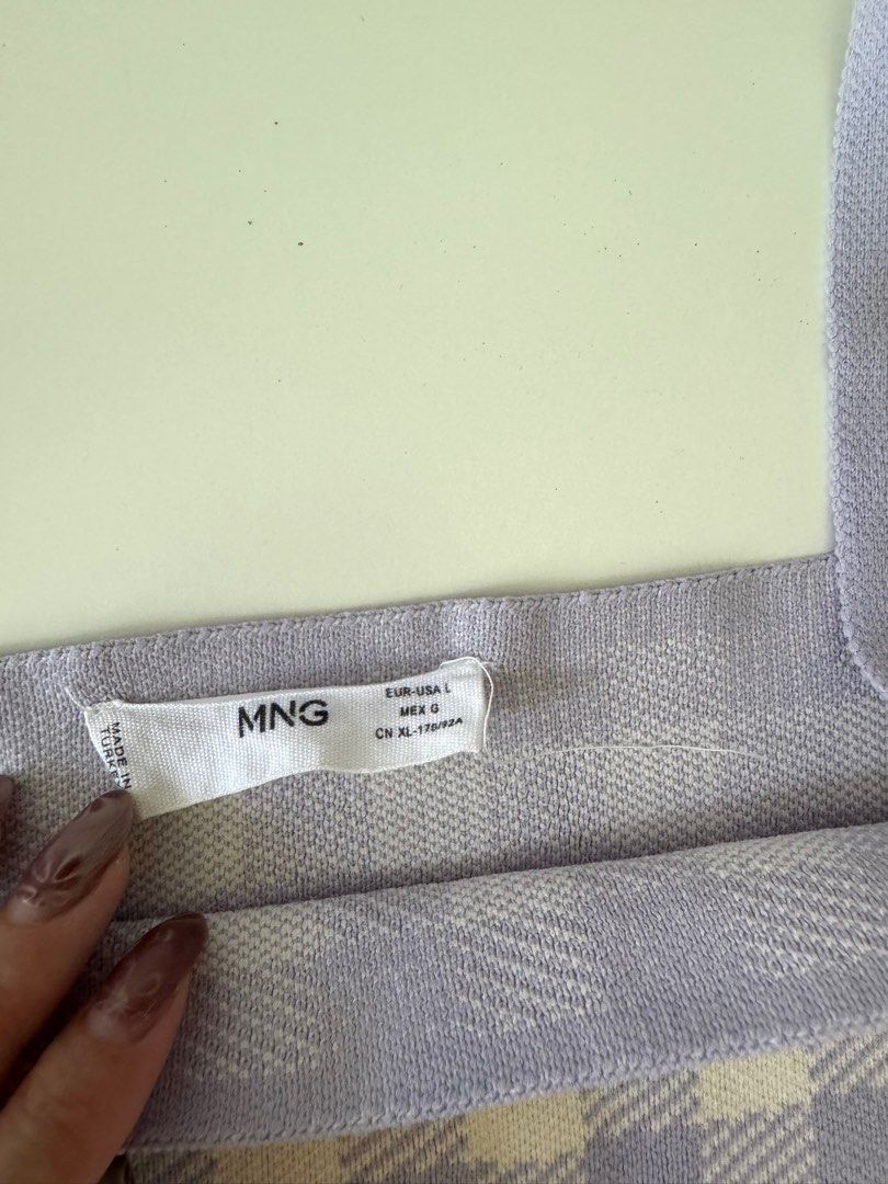 Mango Gingham Purple Top (Category: Sleeveless) located in Muntinlupa City. Submitted by alexstufff (Listing ID 1411991267, Image 2). Description: Used only once and in good condition RFS: Decluttering .